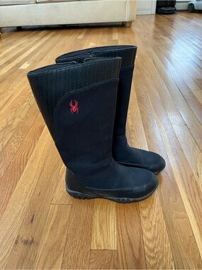 Spyder woman’s Black Mid-Calf Winter Boots with Red Logo